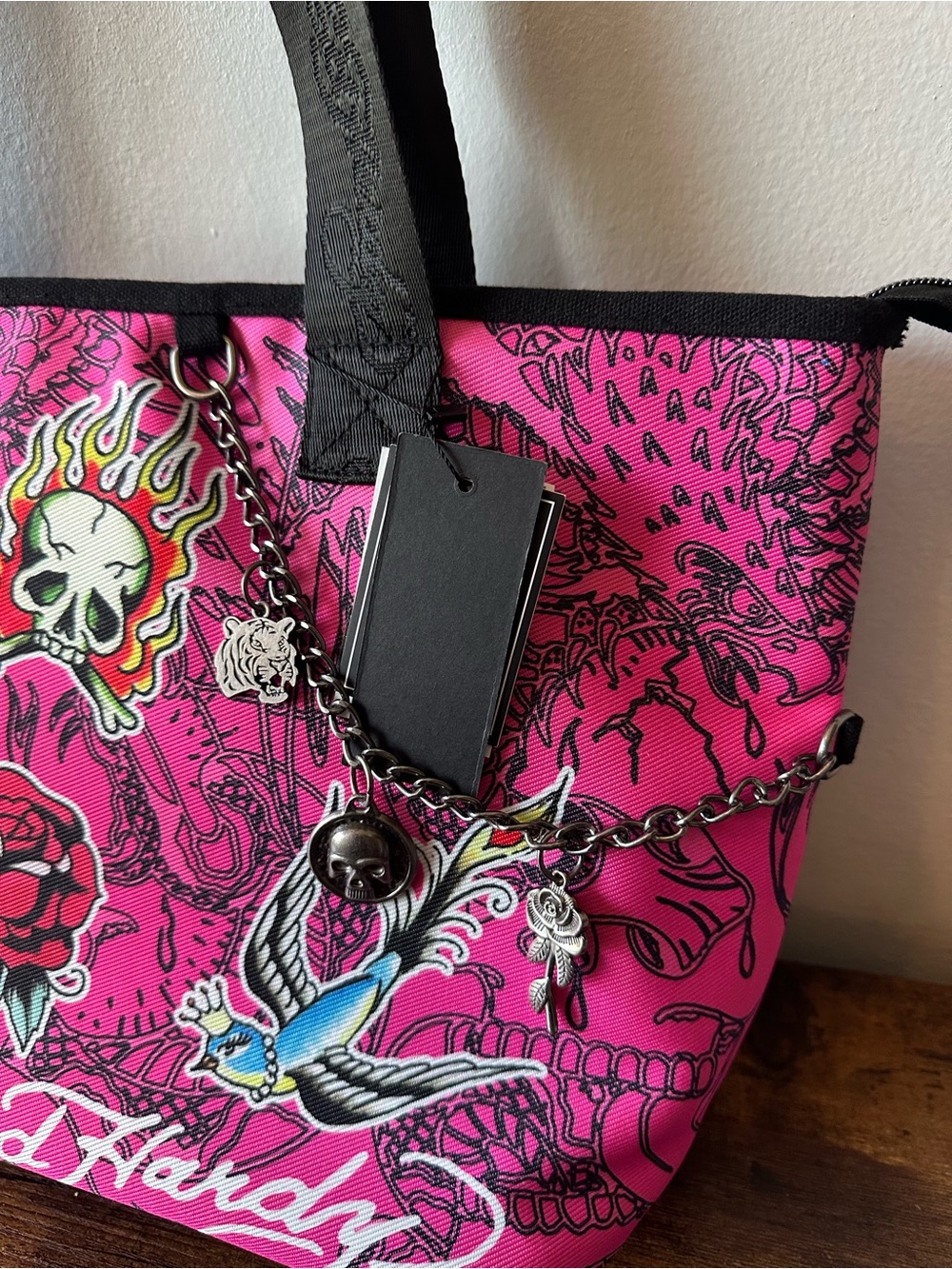 Ed Hardy Hot Pink Tattoo-Print Tote Bag with Charm Accents Large Capacity NWT - Picture 2 of 5